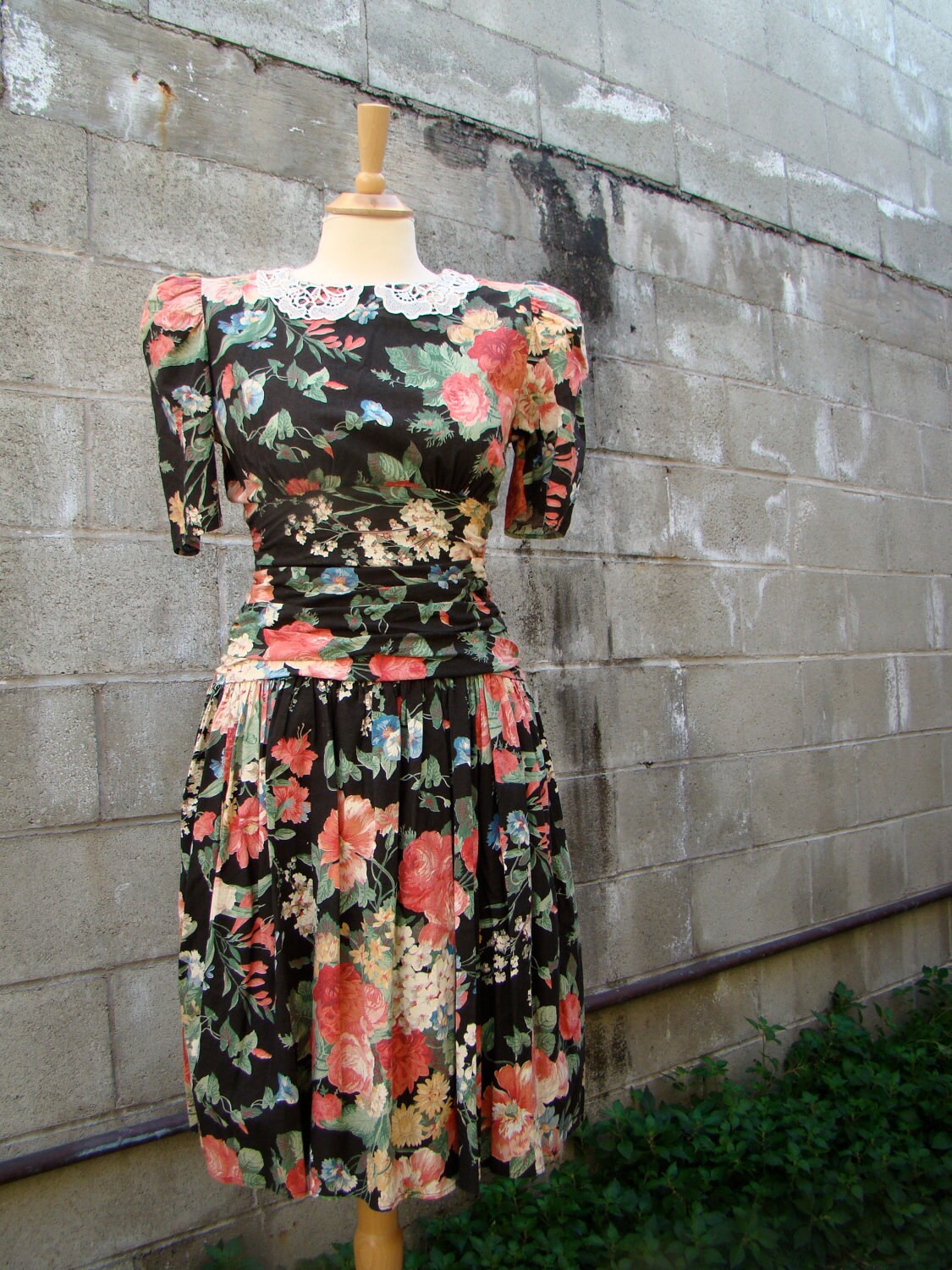 Vintage 80s Floral and Lace Puffed Sleeve Garden Day Dress SMALL Graphic Tee – Premium Graphic · Must-Have Style