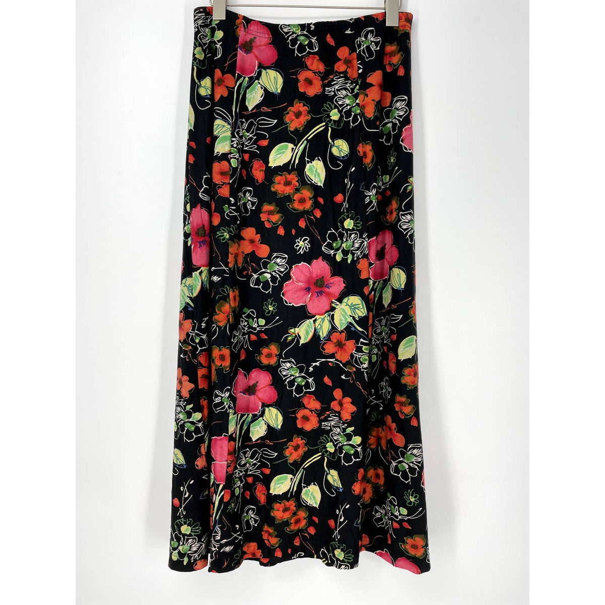 Vintage 90s Coldwater Creek Black and Red Floral Slinky Skirt Large Graphic Tee – Aesthetic Look · Must-Have Style