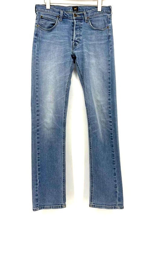 Lee Classic Men39s Daren 5 Pocket Denim Blue Jeans Straight Leg Button Fly 32 x 34 Graphic Tee – Everyday Comfort · Perfect For Daily Wear