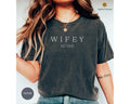 Wifey est 2022 2023 Hubby est 2022 2023 Bridal Shower Gift Engagement Gift Gift for Bride Gift for her Wedding Gift Graphic Tee – Cozy Vibes · Trending Graphic Apparel