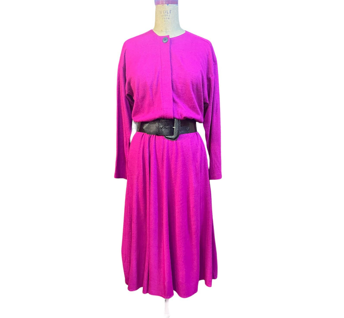 Carol Anderson Womens Vintage Long Sleeve Dress Pink Button Up Crewneck 910 Graphic Tee – Premium Graphic · High-Quality Print