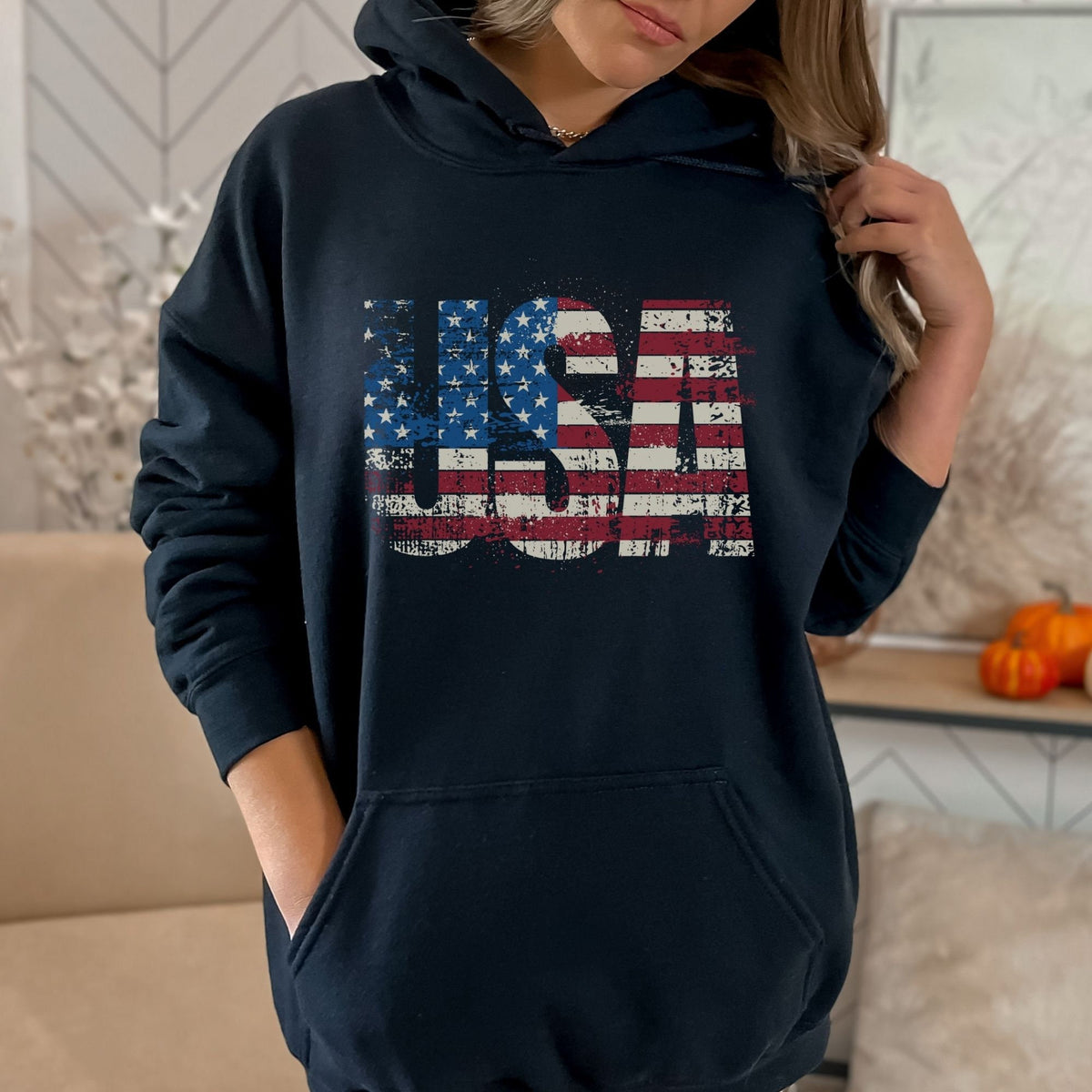 American Flag Hoodie Vintage Distressed USA Flag Pullover Unisex Patriotic Sweater Perfect for Independence Day 4th of July Celebrations Hoodie – Warm & Stylish · Top Pick For Any Outfit