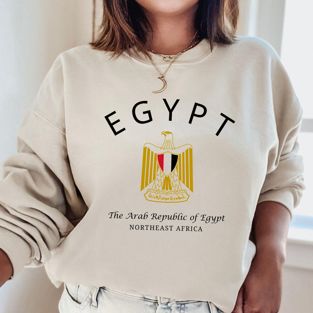 Egypt Emblem Crewneck Sweatshirt Golden Eagle Pullover Jumper Egyptian Pride Sweatshirt Eagle Crest Travel Crewneck Nation Flag Sweater Sweatshirt – Warm & Stylish · Perfect For Daily Wear